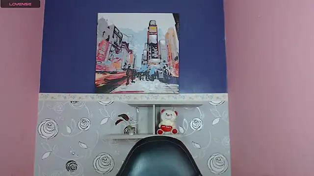 Snapshot of Linda_Mattel chatting on December 20, 2024, 1:11 pm Linda Mattel online show from December 20, 2024, 1:11 pm