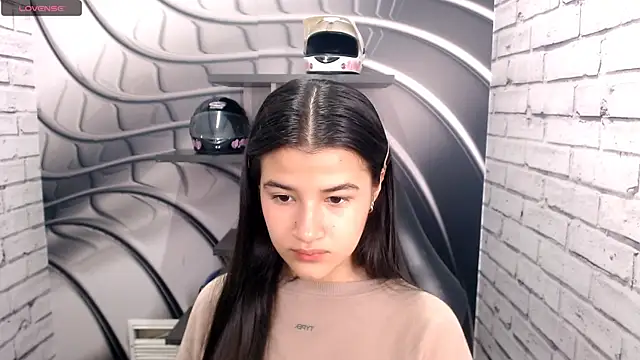 Snapshot of Linda_Mattel chatting on January 25, 2025, 3:41 pm Linda Mattel online show from January 25, 2025, 3:41 pm