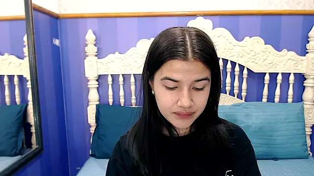 Snapshot of Linda_Mattel chatting on March 3, 2025, 2:59 pm Linda Mattel online show from March 3, 2025, 2:59 pm