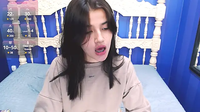 Snapshot of Linda_Mattel chatting on March 15, 2025, 7:16 pm Linda Mattel online show from March 15, 2025, 7:16 pm