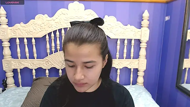 Snapshot of Linda_Mattel chatting on March 22, 2025, 2:58 pm Linda Mattel online show from March 22, 2025, 2:58 pm
