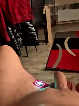 Szeltolo001 online show from March 19, 2026, 11:20 pm