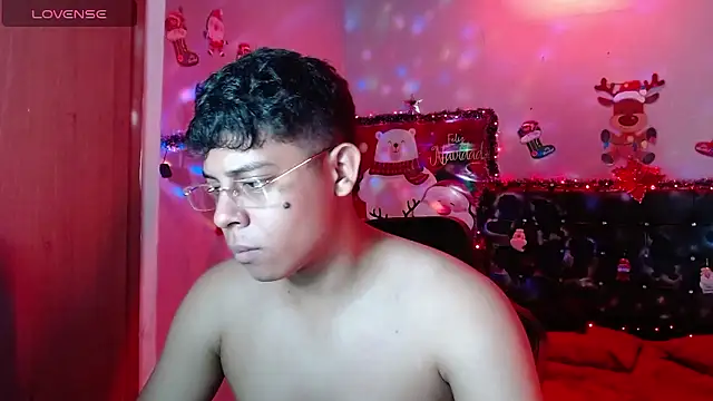 Snapshot of Wiiliam_20 chatting on December 6, 2024, 6:28 pm Wiiliam 20 online show from December 6, 2024, 6:28 pm