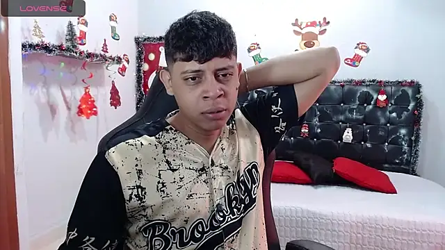 Snapshot of Wiiliam_20 chatting on January 17, 2025, 2:18 pm Wiiliam 20 online show from January 17, 2025, 2:18 pm