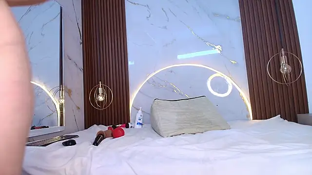 Snapshot of dahianthompson chatting on February 26, 2025, 1:11 am dahianthompson online show from February 26, 2025, 1:11 am