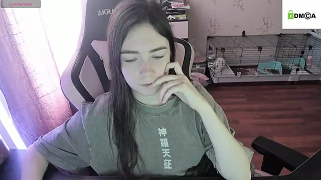 Snapshot of Crazy_forest_fairy chatting on February 14, 2025, 11:53 am Crazy forest fairy online show from February 14, 2025, 11:53 am