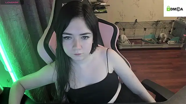 Snapshot of Crazy_forest_fairy chatting on March 6, 2025, 2:19 am Crazy forest fairy online show from March 6, 2025, 2:19 am