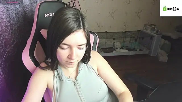 Snapshot of Crazy_forest_fairy chatting on October 30, 2025, 1:18 am Crazy forest fairy online show from October 30, 2025, 1:18 am