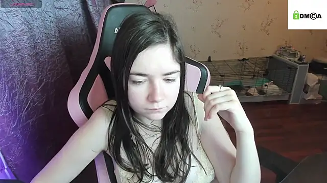 Snapshot of Crazy_forest_fairy chatting on November 9, 2025, 11:36 pm Crazy forest fairy online show from November 9, 2025, 11:36 pm