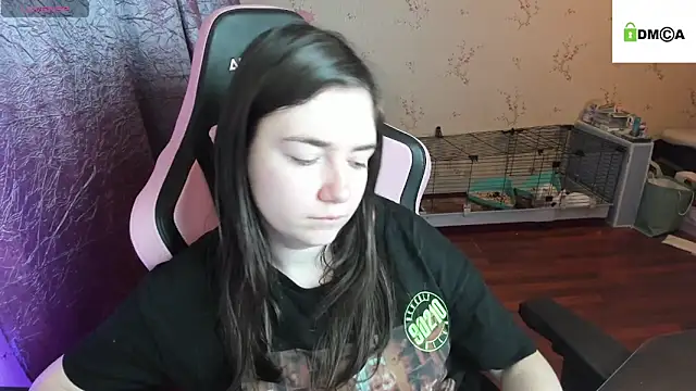 Snapshot of Crazy_forest_fairy chatting on November 13, 2025, 2:10 am Crazy forest fairy online show from November 13, 2025, 2:10 am