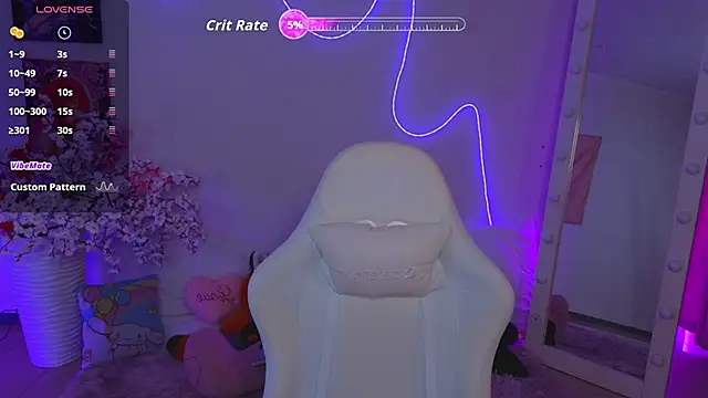 Hayle Hill online show from May 26, 2026, 12:17 am