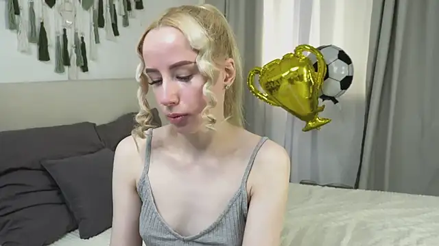 Snapshot of Cassie_Kelman chatting on June 23, 2026, 9:24 pm Cassie Kelman online show from June 23, 2026, 9:24 pm