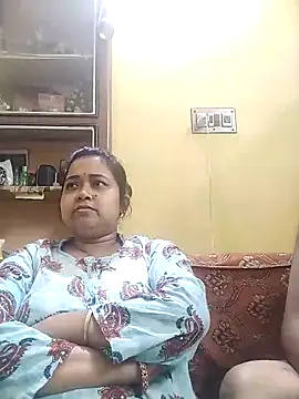 Snapshot of Bengaliboudi143 chatting on February 20, 2025, 1:51 pm Bengaliboudi143 online show from February 20, 2025, 1:51 pm