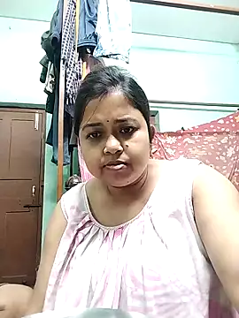 Snapshot of Bengaliboudi143 chatting on February 21, 2025, 6:04 pm Bengaliboudi143 online show from February 21, 2025, 6:04 pm