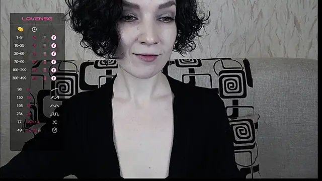 TinaWince online show from January 29, 2025, 5:40 am