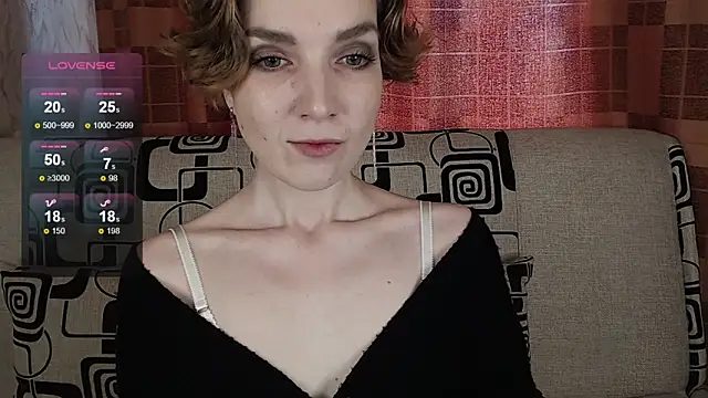 TinaWince online show from April 22, 2026, 5:10 am