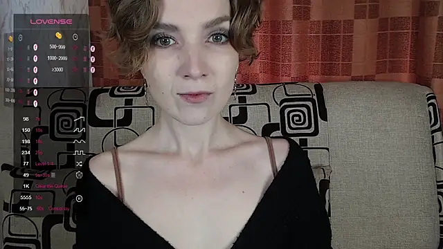 TinaWince online show from May 30, 2026, 4:53 am