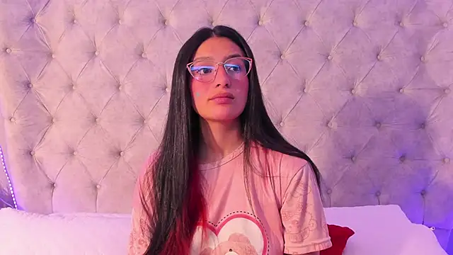 dafne bss online show from April 15, 2026, 5:03 am