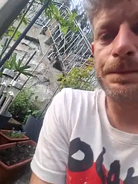 Snapshot of Jonjon3669 chatting on April 8, 2026, 6:08 pm Jonjon3669 online show from April 8, 2026, 6:08 pm