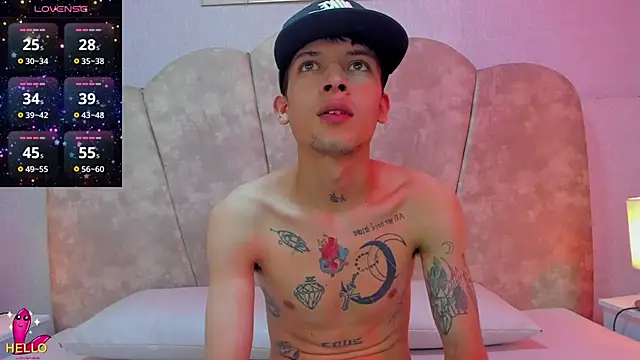 Snapshot of kendalltaylorr chatting on March 14, 2025, 3:04 am kendalltaylorr online show from March 14, 2025, 3:04 am