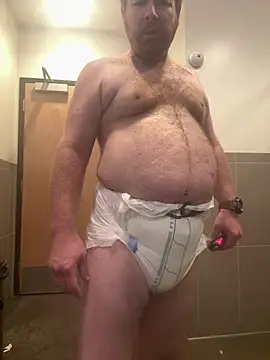 Diaperking916 online show from April 30, 2026, 6:31 am