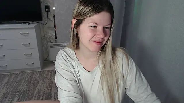 Snapshot of MelissaXKinky chatting on February 10, 2025, 2:08 am MelissaXKinky online show from February 10, 2025, 2:08 am