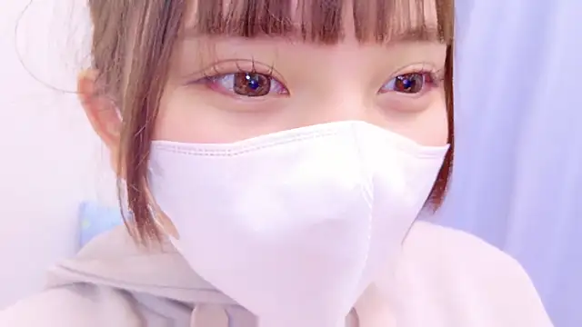 senachinnn online show from March 13, 2025, 4:16 am