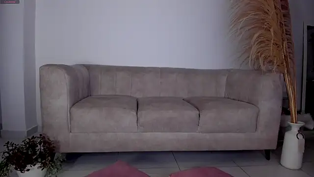 ElissaDominguez online show from July 2, 2026, 3:23 am