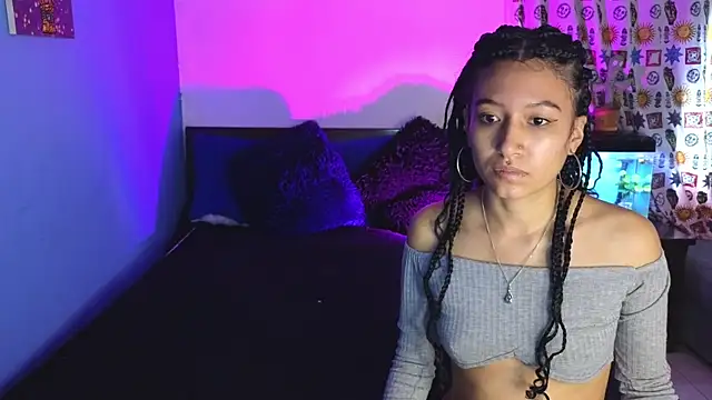 Snapshot of tony_and_sophia chatting on October 4, 2025, 11:19 am tony and sophia online show from October 4, 2025, 11:19 am