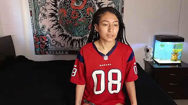 Snapshot of tony_and_sophia chatting on February 10, 2026, 12:09 pm tony and sophia online show from February 10, 2026, 12:09 pm