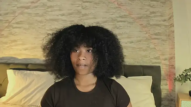 Anneth  M online show from September 17, 2025, 7:37 pm