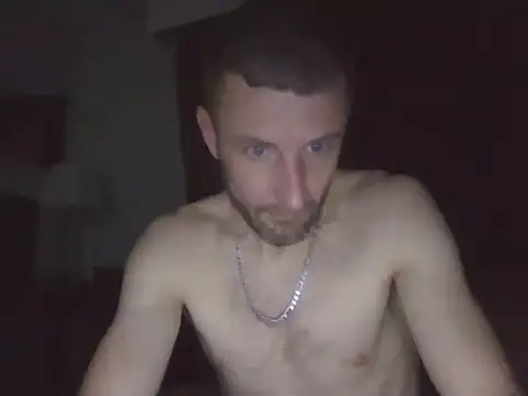 Snapshot of HungStud4You chatting on February 2, 2026, 10:25 am HungStud4You online show from February 2, 2026, 10:25 am