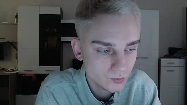 angryzan online show from February 13, 2025, 10:55 am