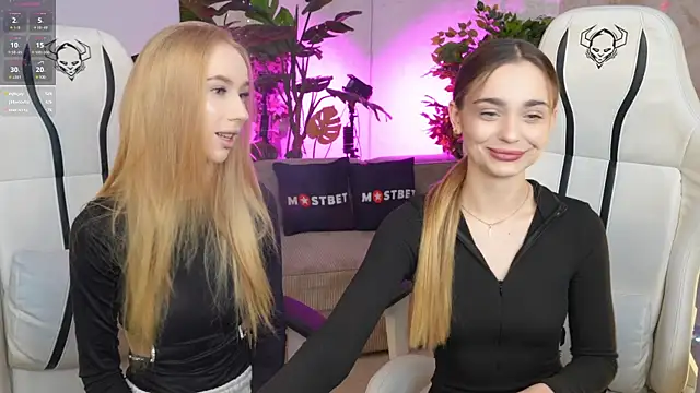 Snapshot of Lana_Pulse chatting on December 28, 2024, 11:26 pm Lana Pulse online show from December 28, 2024, 11:26 pm