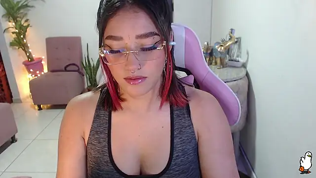 Snapshot of littleangel1_m chatting on February 7, 2025, 10:09 pm littleangel1 m online show from February 7, 2025, 10:09 pm