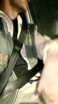 Snapshot of Zeefy chatting on January 14, 2025, 6:17 pm Zeefy online show from January 14, 2025, 6:17 pm