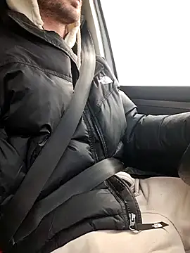 Snapshot of Zeefy chatting on February 6, 2025, 8:29 am Zeefy online show from February 6, 2025, 8:29 am