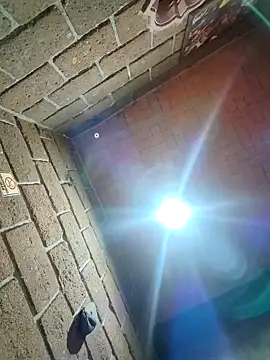 Snapshot of Pitudo20cmm chatting on November 4, 2025, 5:39 am Pitudo20cmm online show from November 4, 2025, 5:39 am