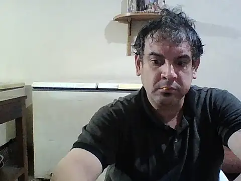 Rodrigo happy online show from December 17, 2025, 2:06 am