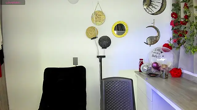 Snapshot of _cristal_ayala chatting on October 6, 2025, 11:35 pm cristal ayala online show from October 6, 2025, 11:35 pm