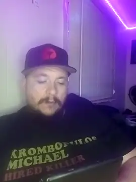 Snapshot of Spunonymous chatting on December 26, 2024, 7:03 am Spunonymous online show from December 26, 2024, 7:03 am