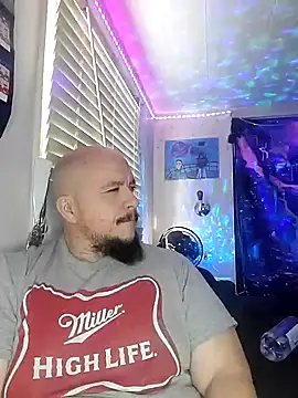 Snapshot of Spunonymous chatting on January 15, 2025, 7:34 pm Spunonymous online show from January 15, 2025, 7:34 pm