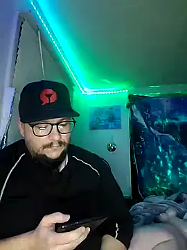 Snapshot of Spunonymous chatting on February 5, 2025, 2:29 am Spunonymous online show from February 5, 2025, 2:29 am