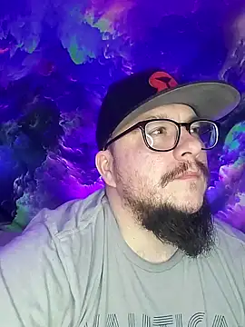 Snapshot of Spunonymous chatting on February 11, 2025, 5:05 am Spunonymous online show from February 11, 2025, 5:05 am