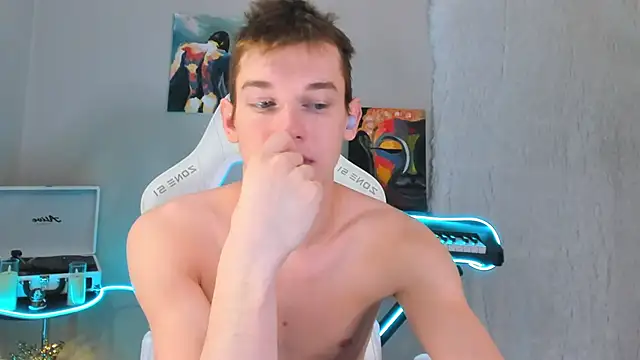 4ever dude online show from February 12, 2025, 5:05 am