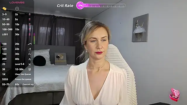 Snapshot of Vanessa_Nowak chatting on November 7, 2025, 11:21 am Vanessa Nowak online show from November 7, 2025, 11:21 am