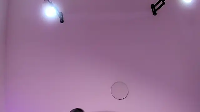 Agathaargent  online show from December 16, 2024, 5:06 am