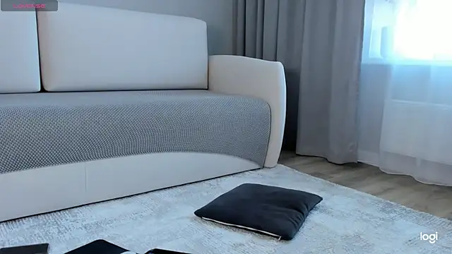 AmelinaLove online show from September 26, 2025, 1:31 am