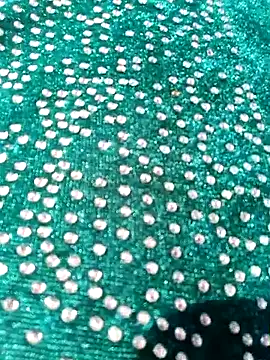 Shoni   online show from December 14, 2025, 8:41 am