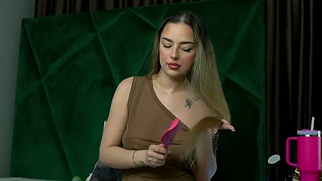 ScarletColes online show from February 20, 2026, 11:16 pm